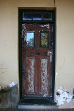 zamknięte stare drzwi
